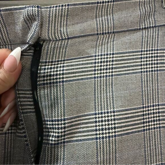 Halogen Plaid Wide Leg Work Pants Elastic Waist Black Grey Blue - Picture 5 of 10